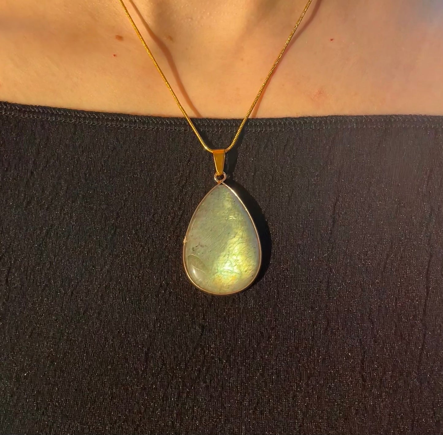 Labradorite Gold Neclace